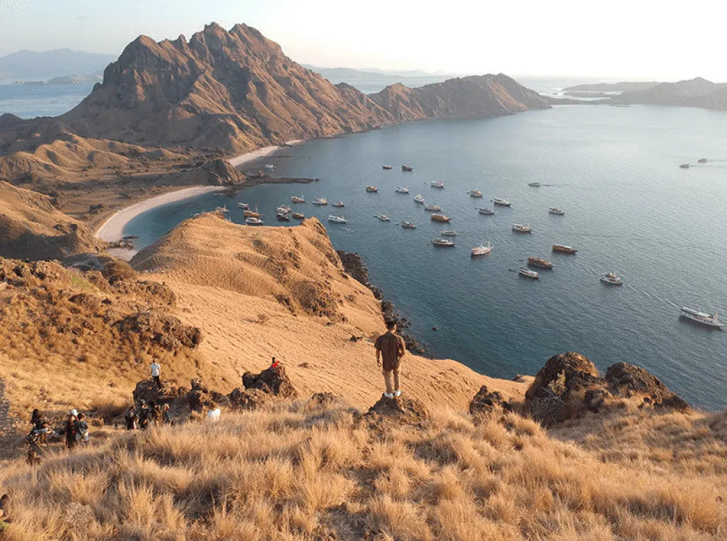 Tur Sailing Komodo Labuan Bajo