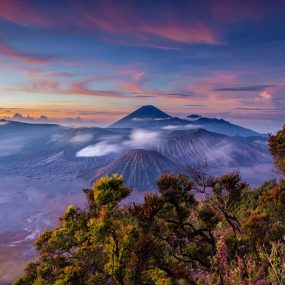 gunung bromo midnight sunrise