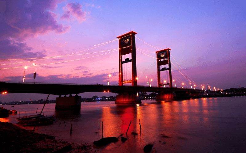 palembang 3 hari 2 malam - jembatan ampera