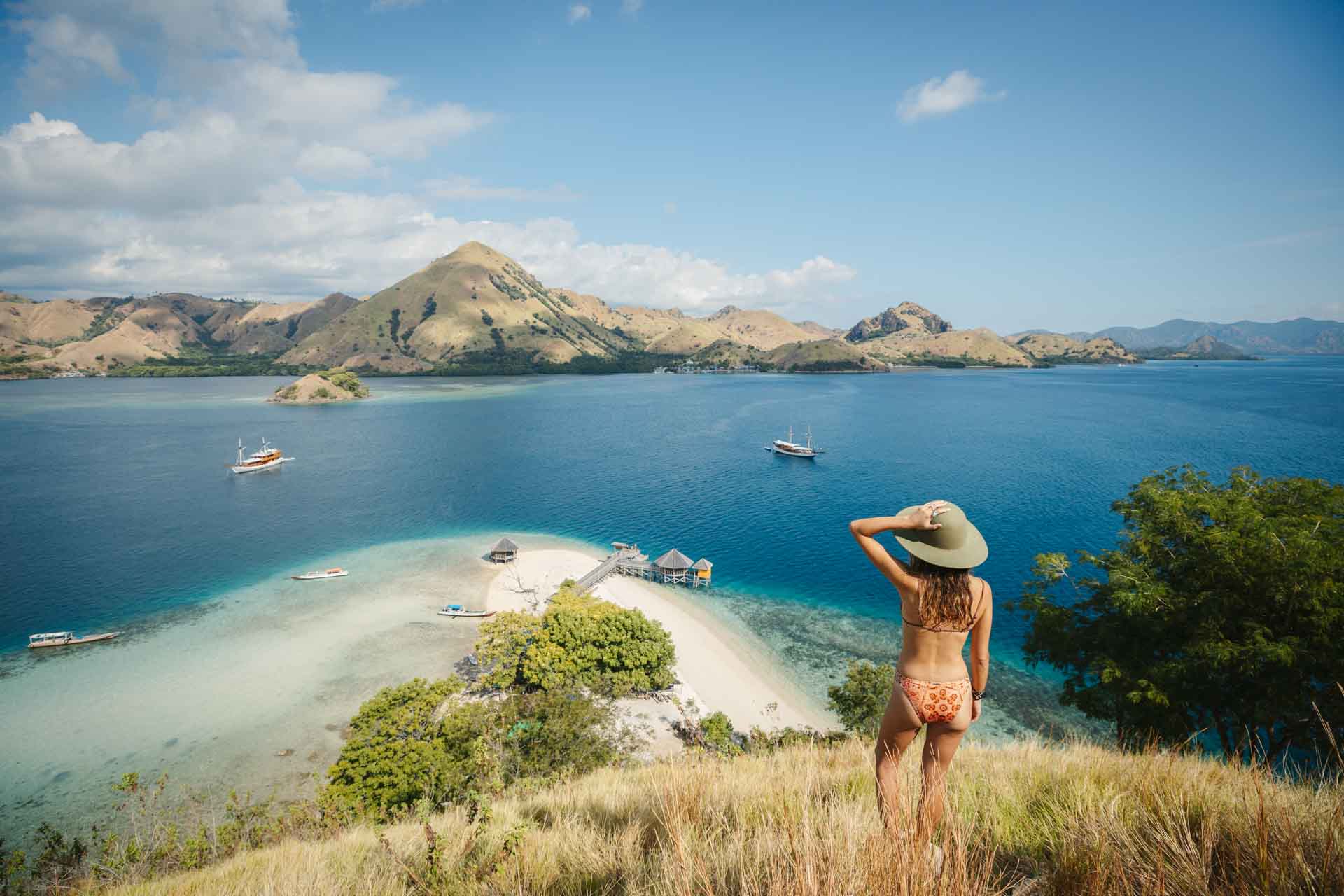 pulau kelor labuan bajo taman nasional komodo