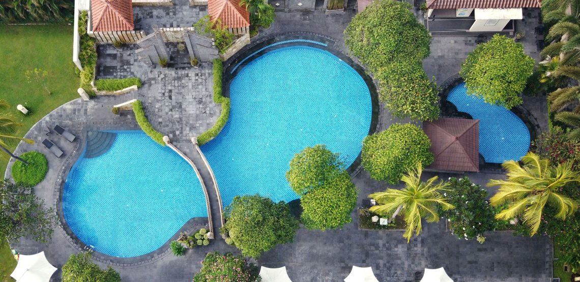 Lombok Raya Hotel Pool 2c